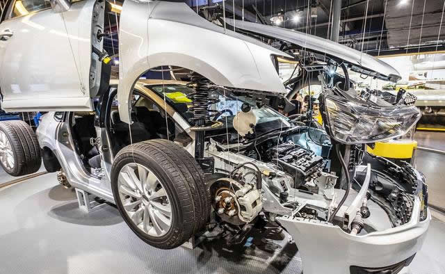 汽車行駛6萬公里，記得更換這些零件，別讓汽車提前報廢