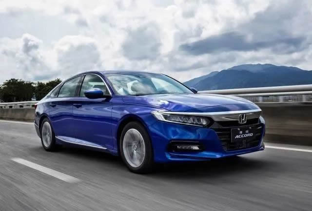 為什么德系車偏愛高粘度機(jī)油?是因?yàn)闄C(jī)械精度沒有日系車高嗎?-第3張圖片-鄭州市冠恒貿(mào)易有限公司【官方網(wǎng)站】-車用潤滑油服務(wù)專家 為什么德系車偏愛高粘度機(jī)油?是因?yàn)闄C(jī)械精度沒有日系車高嗎?-第3張圖片-鄭州市冠恒貿(mào)易有限公司【官方網(wǎng)站】-車用潤滑油服務(wù)專家